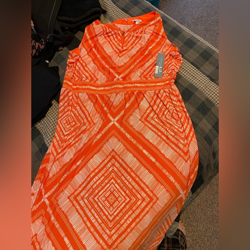 Women’s maxi dress orange geometric print